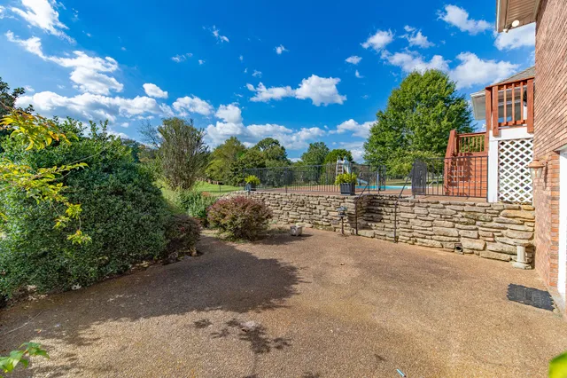 $649,999 | 104 Terry Lane, Cornersville, TN 37047