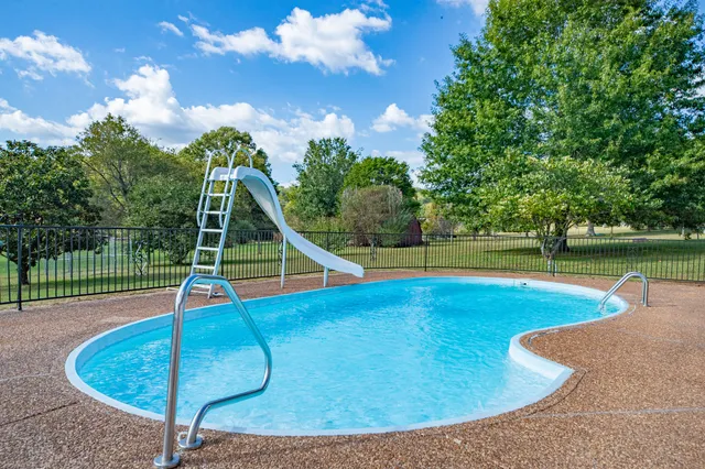 $649,999 | 104 Terry Lane, Cornersville, TN 37047