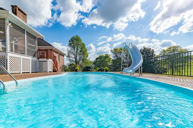 $649,999 | 104 Terry Lane, Cornersville, TN 37047