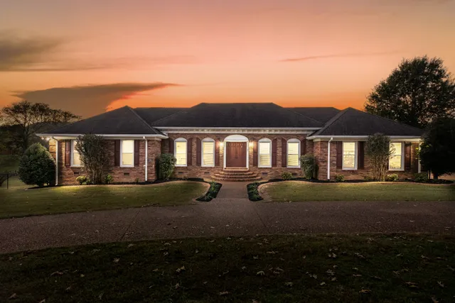 $649,999 | 104 Terry Lane, Cornersville, TN 37047