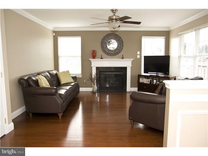 9 Island Road Monroeville, NJ 08343 - Photo 15 of 25 Family Room