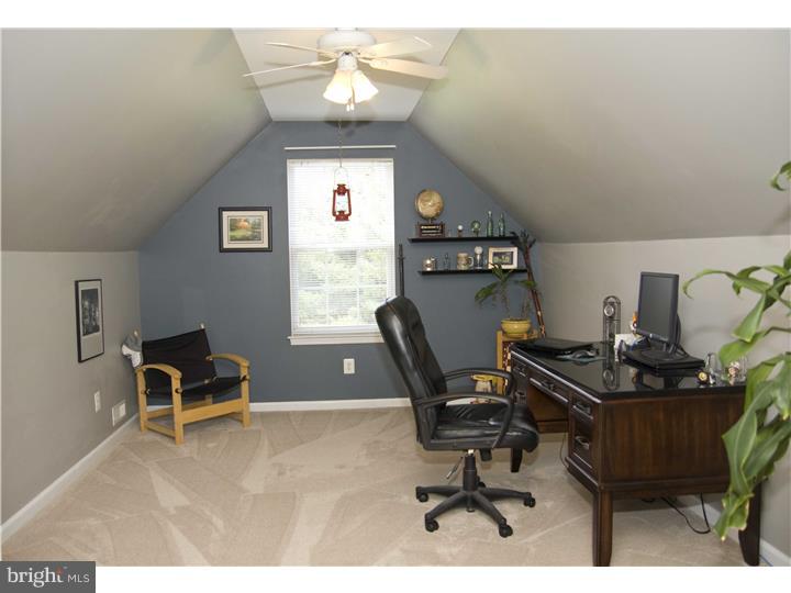 9 Island Road Monroeville, NJ 08343 - Photo 19 of 25 Bonus Room