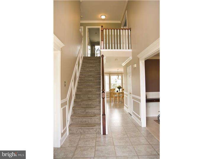 9 Island Road Monroeville, NJ 08343 - Photo 4 of 25 Foyer