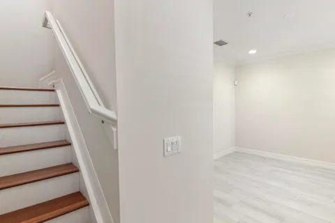 $749,000 | 290 Northeast 5th Avenue, Unit 6, Delray Beach, FL 33483