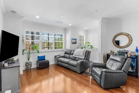 $749,000 | 290 Northeast 5th Avenue, Unit 6, Delray Beach, FL 33483