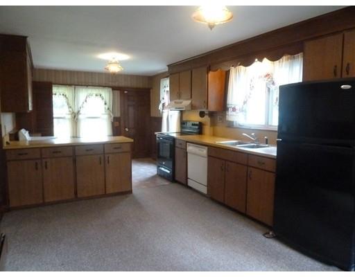 39 Leyden Road Greenfield, MA 01301 - Photo 12 of 40 Gallery Image 12