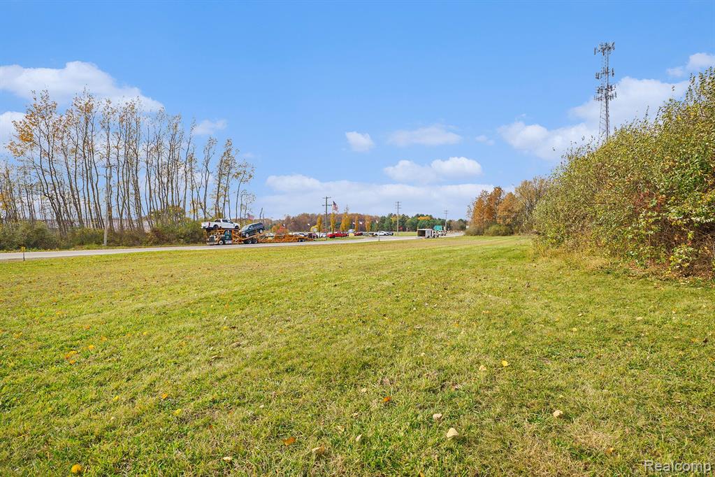 8815 East Holly Road Holly, MI 48442 - Photo 20 of 27