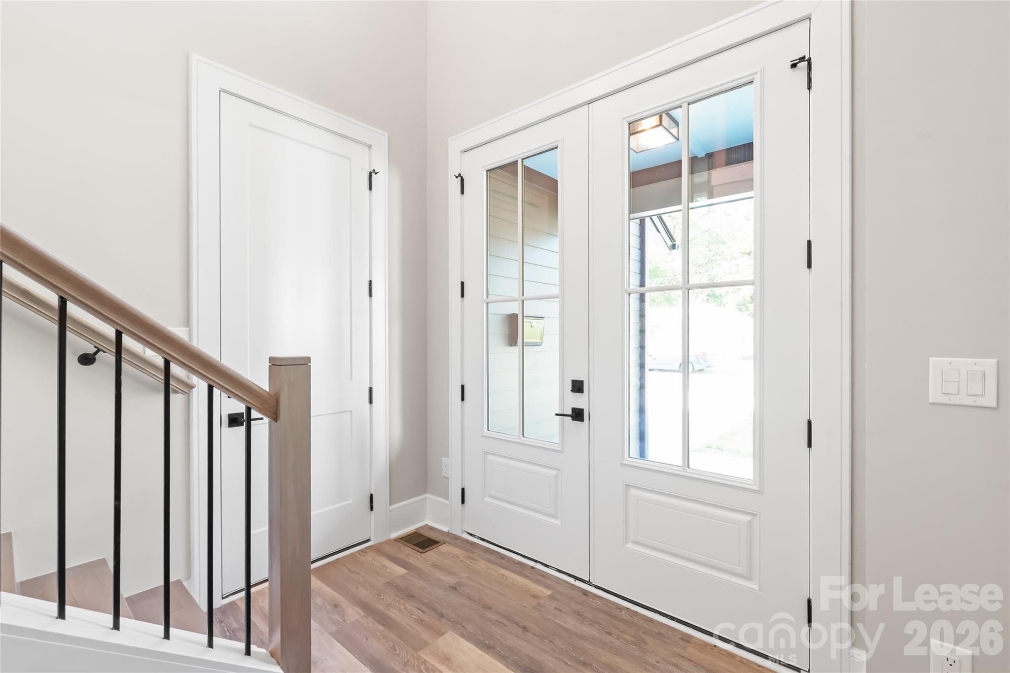 3905 Plainview Road Charlotte, NC 28208 - Photo 5 of 48 Gallery Image 5