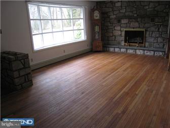 1290 Ritters Road Reading, PA 19606 - Photo 3 of 12 Gallery Image 3