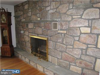 1290 Ritters Road Reading, PA 19606 - Photo 4 of 12 Gallery Image 4