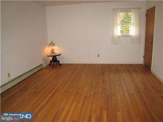 1290 Ritters Road Reading, PA 19606 - Photo 8 of 12 Gallery Image 8