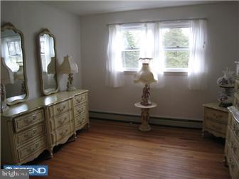 1290 Ritters Road Reading, PA 19606 - Photo 10 of 12 Gallery Image 10