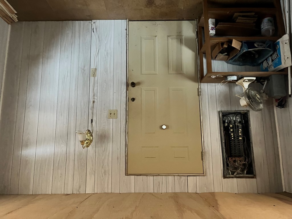 7 Spring Road Blairsville, GA 30512 - Photo 54 of 56 a bathroom with a shower