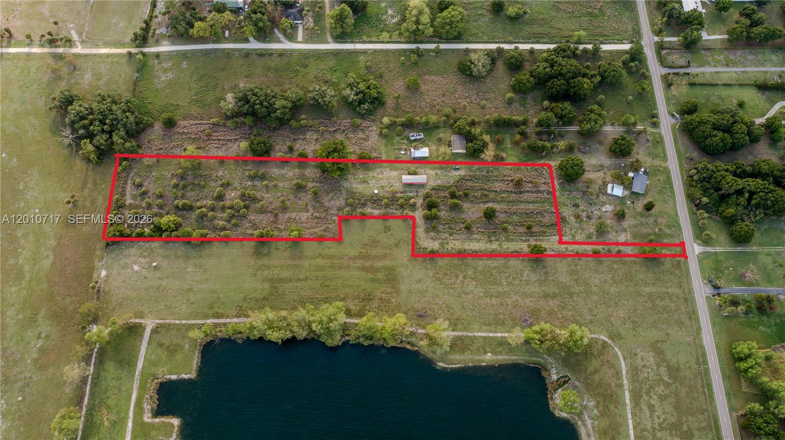 3921 Fort Denaud Road LaBelle, FL 33935 - Photo 4 of 4 a view of a garden