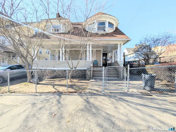 $400,000 | 105 Washington Terrace, Bridgeport, CT 06604