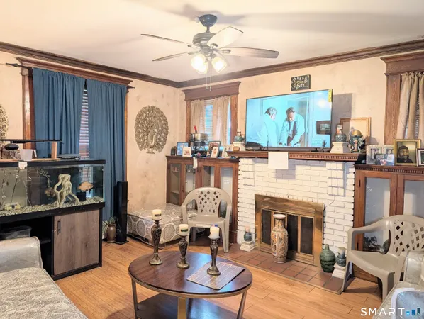 $400,000 | 105 Washington Terrace, Bridgeport, CT 06604