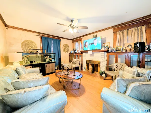 $400,000 | 105 Washington Terrace, Bridgeport, CT 06604