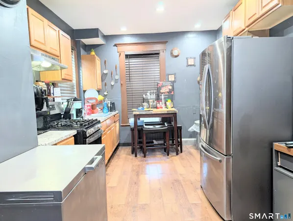 $400,000 | 105 Washington Terrace, Bridgeport, CT 06604