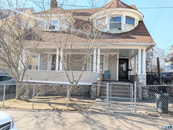 $400,000 | 105 Washington Terrace, Bridgeport, CT 06604