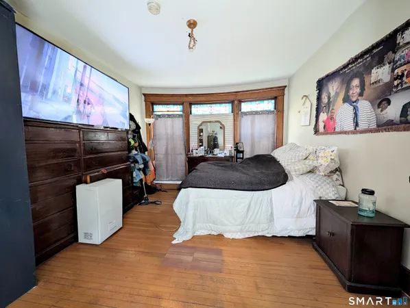 $400,000 | 105 Washington Terrace, Bridgeport, CT 06604