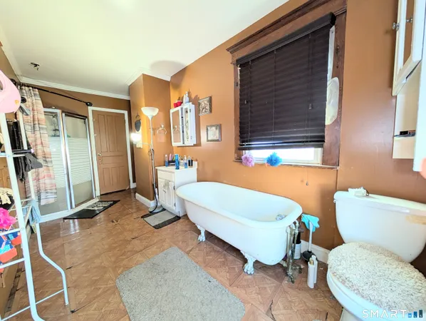 $400,000 | 105 Washington Terrace, Bridgeport, CT 06604