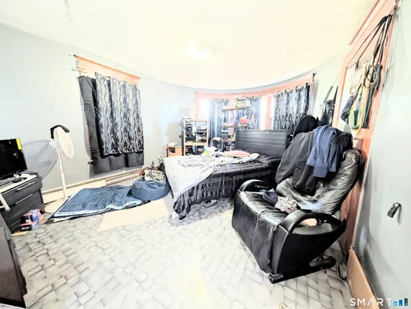 $400,000 | 105 Washington Terrace, Bridgeport, CT 06604