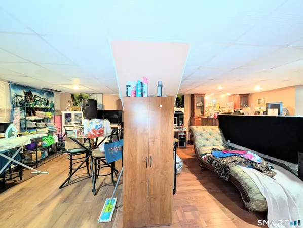 $400,000 | 105 Washington Terrace, Bridgeport, CT 06604