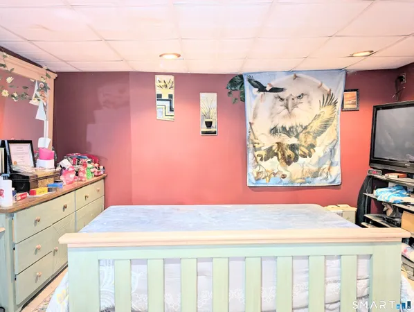 $400,000 | 105 Washington Terrace, Bridgeport, CT 06604