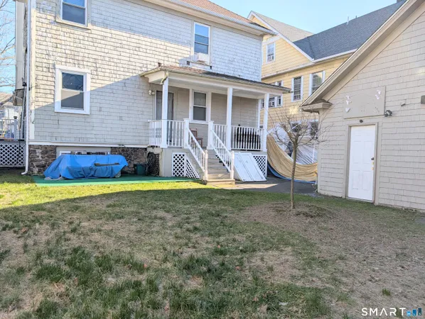 $400,000 | 105 Washington Terrace, Bridgeport, CT 06604