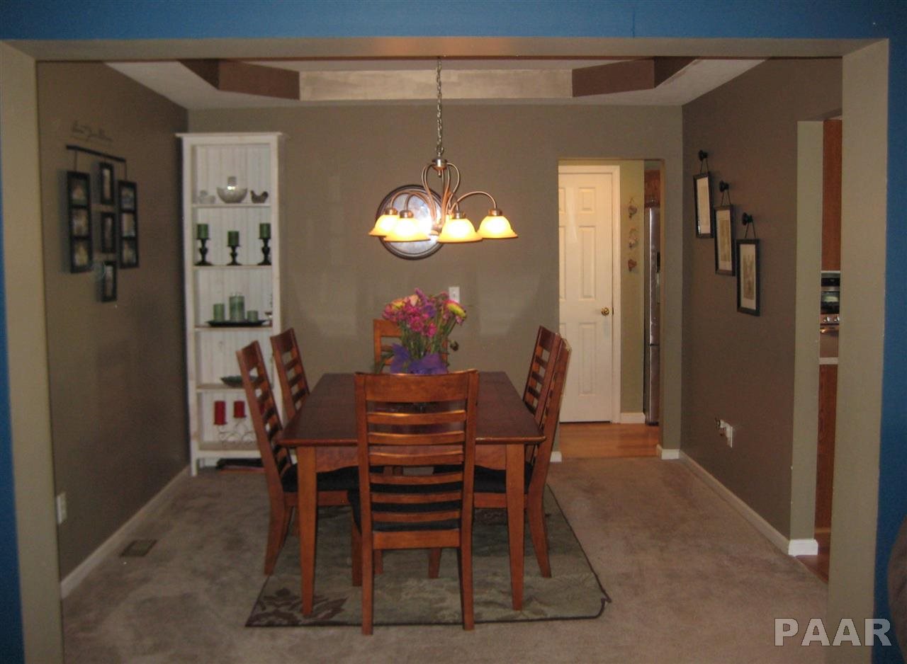 1937 Cobblestone Washington, IL 61571 - Photo 7 of 22 Gallery Image 7
