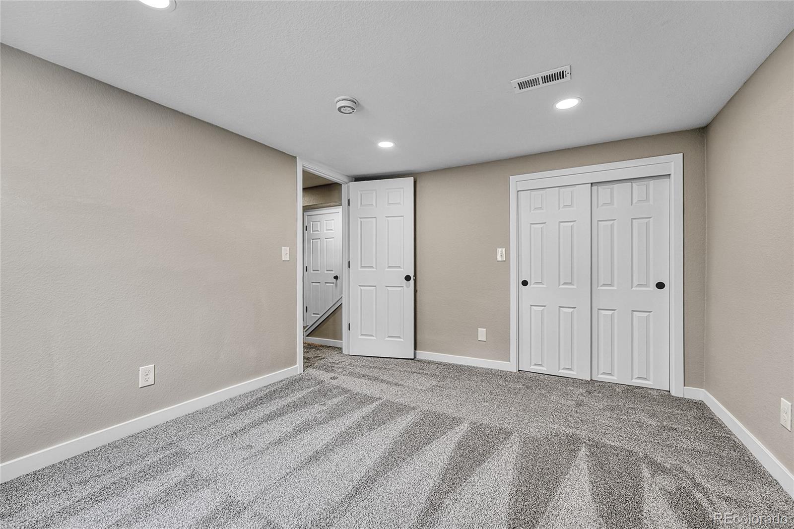 215 East Panama Drive Centennial, CO 80121 - Photo 37 of 50