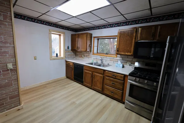 $194,999 | 320 Wisconsin Avenue, Boscobel, WI 53805