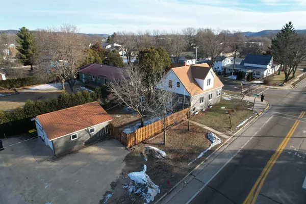$194,999 | 320 Wisconsin Avenue, Boscobel, WI 53805