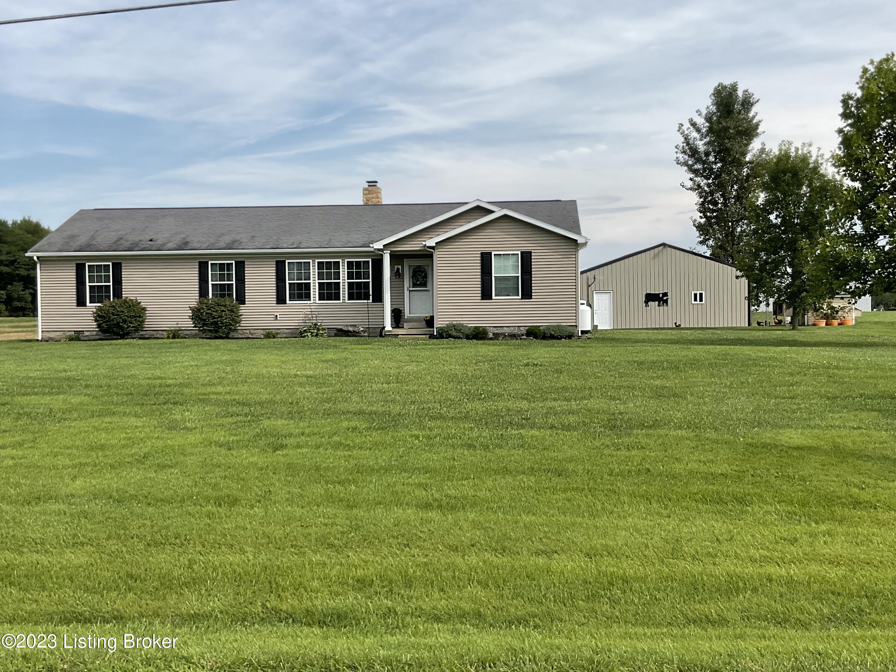 1135 Fisher Ridge Road Milton, KY 40045 - Photo 7 of 47 IMG_1337