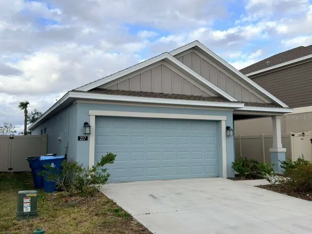 $1,900 | 207 Aqua Avenue, Davenport, FL 33837