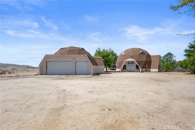 a view of outdoor space and city view