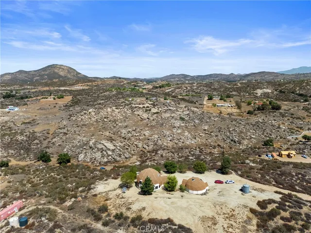 $899,999 | 37525 Sage Blossom Lane, Temecula, CA 92592
