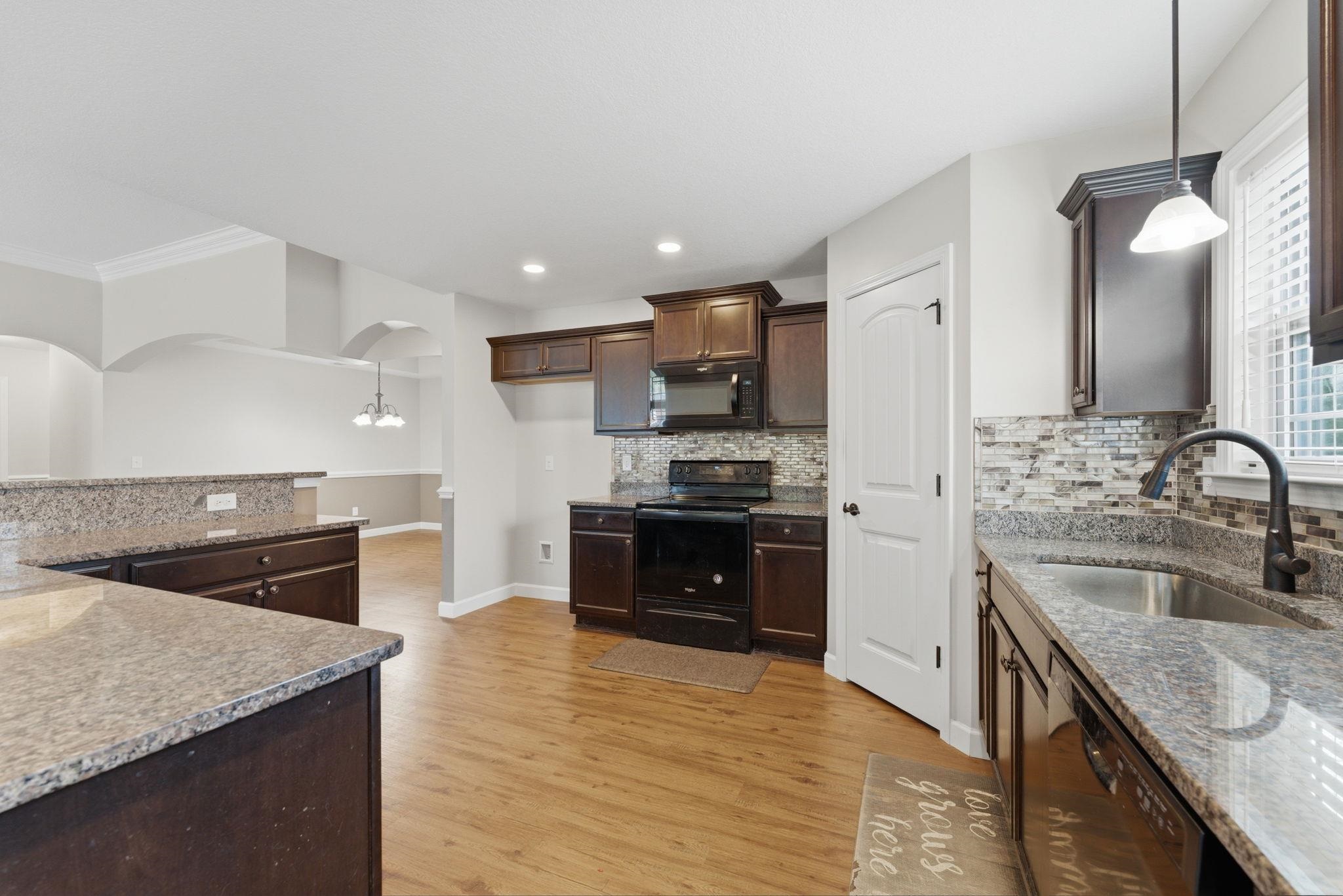 211 Sunward Path Inman, SC 29349 - Photo 4 of 42
