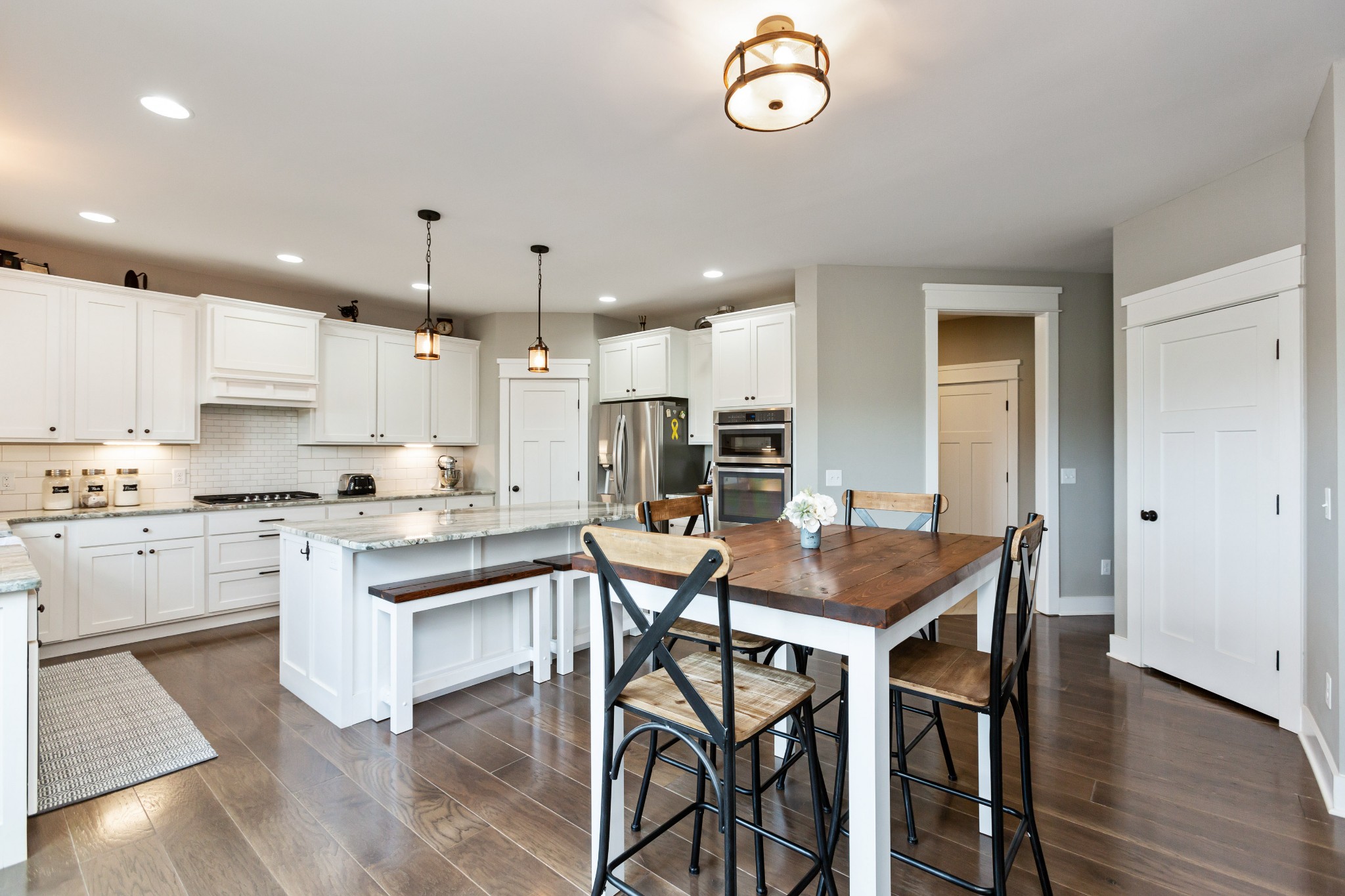 459 Halltown Road Portland, TN 37148 - Photo 8 of 42 a kitchen with a table and chairs in it