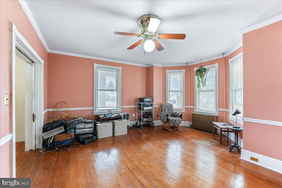 1728 New London Road Landenberg, PA 19350 - Photo 11 of 51 Family Room