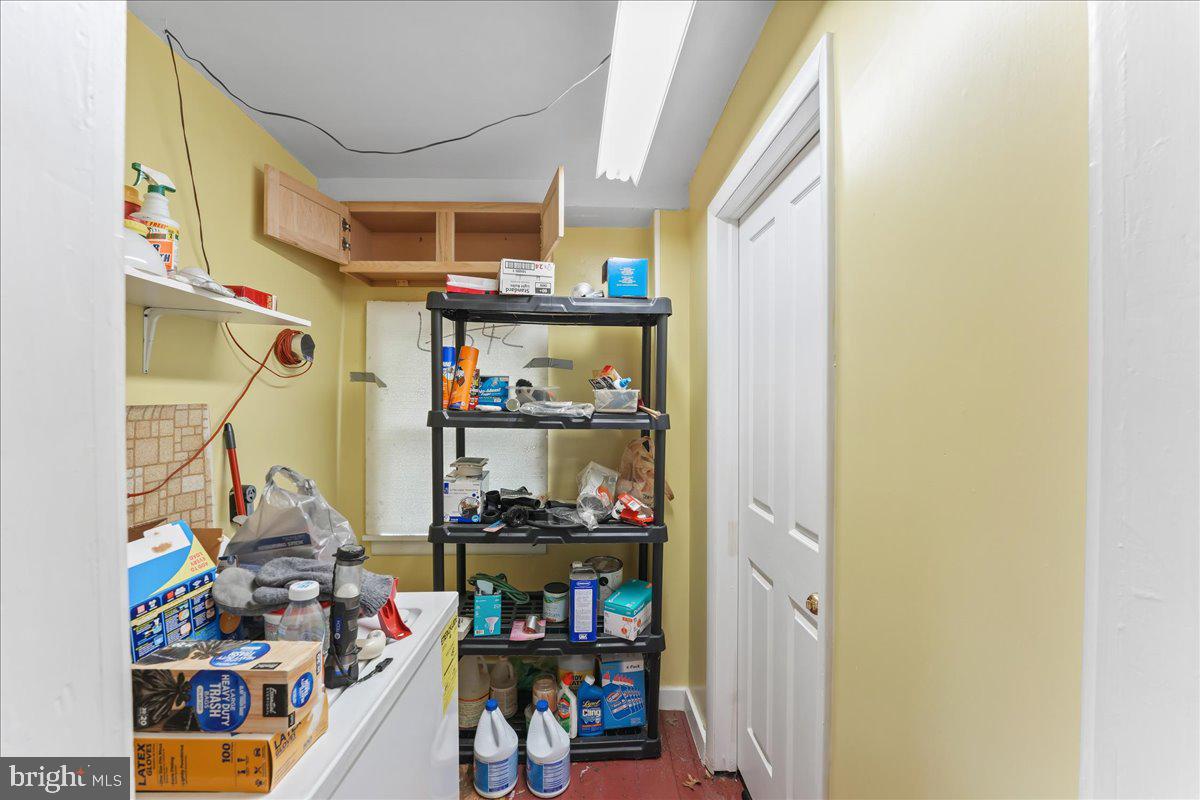 1728 New London Road Landenberg, PA 19350 - Photo 20 of 51 Main Floor Laundry