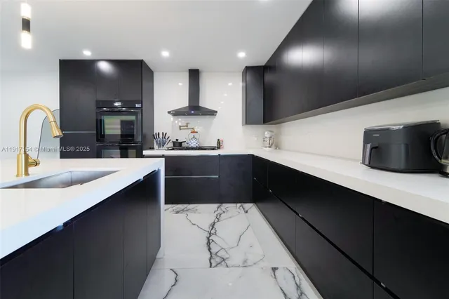 $1,499,000 | 1850 Northeast 199th Street, Miami, FL 33179