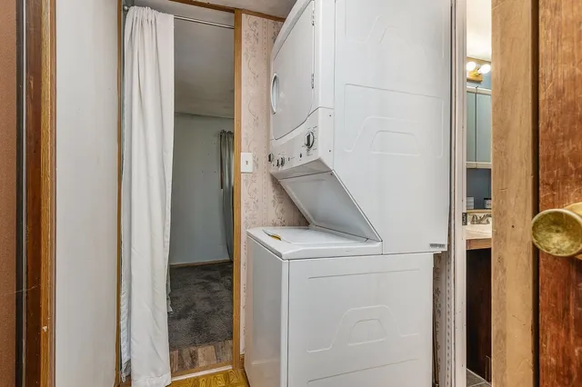 $69,000 | 16 Railroad Street, Newmarket, NH 03857