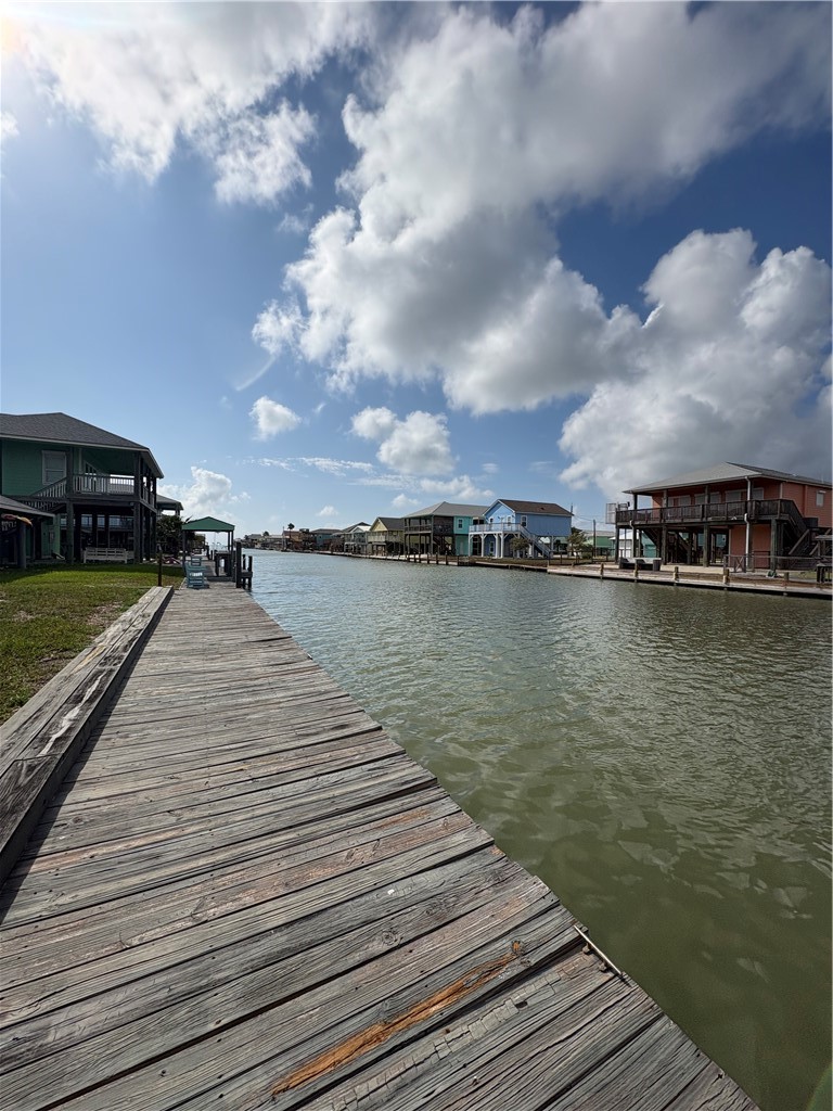 423 Palmetto Point Road Rockport, TX 78382 - Photo 3 of 21 a view of lake