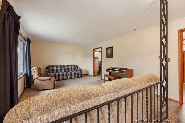 $295,000 | 3801 Chapel Lane, New Albany, IN 47150