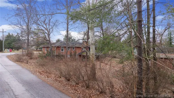 $295,000 | 3801 Chapel Lane, New Albany, IN 47150