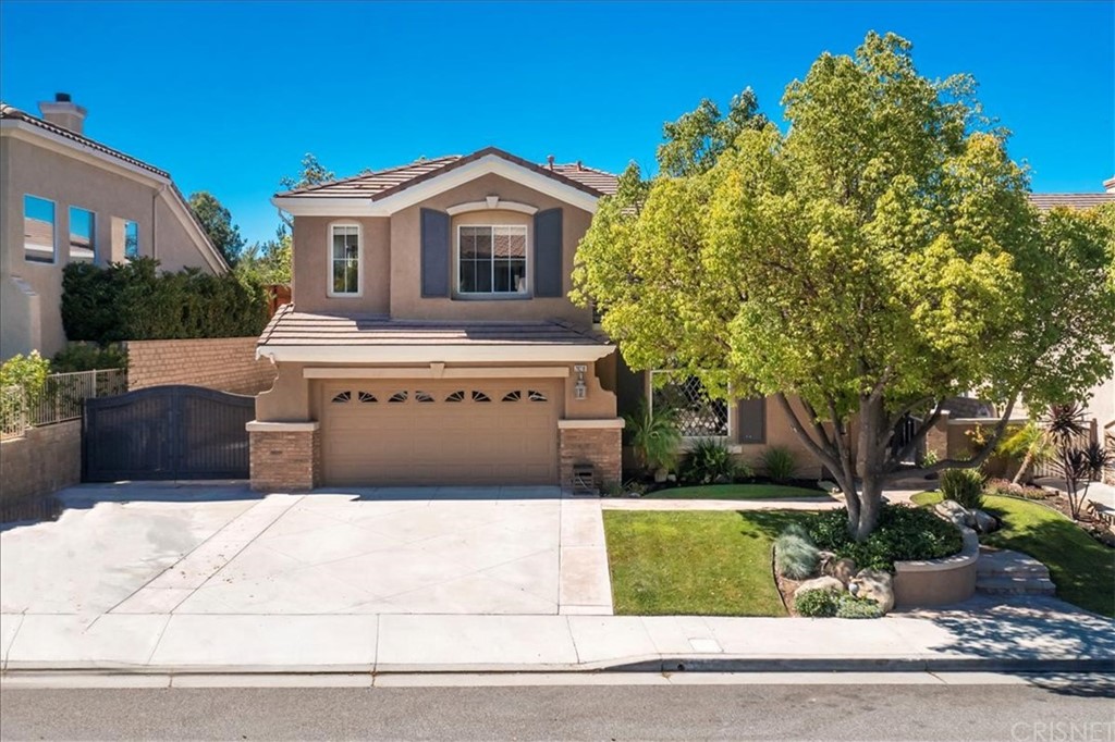 28210 Infinity Circle Saugus, CA 91390 - Photo 2 of 34