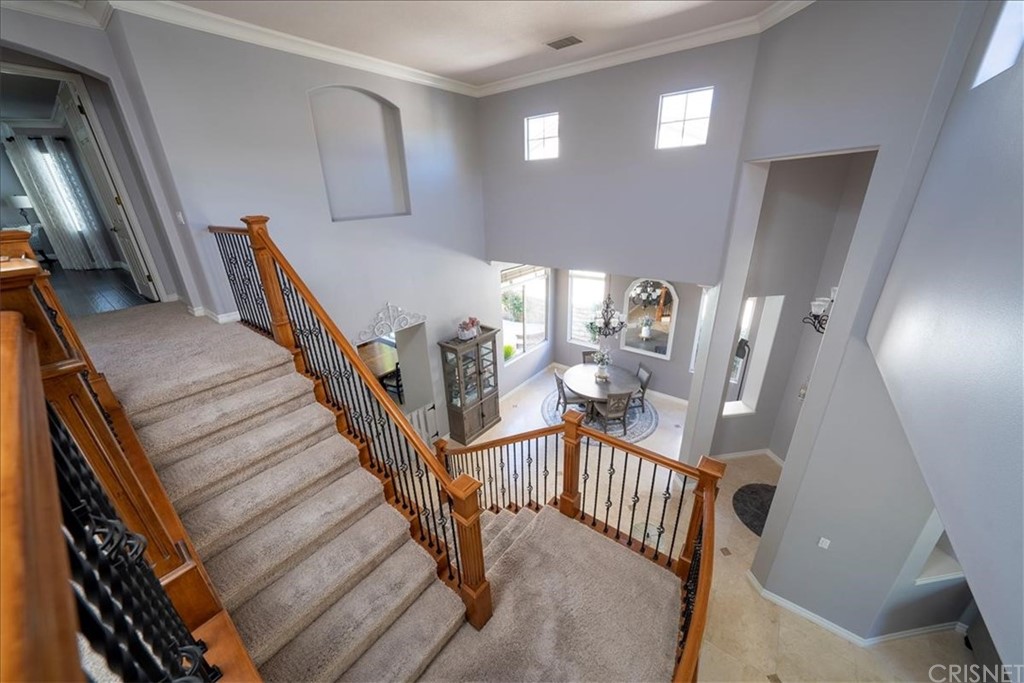 28210 Infinity Circle Saugus, CA 91390 - Photo 22 of 34