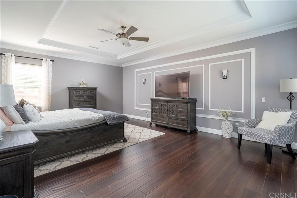 28210 Infinity Circle Saugus, CA 91390 - Photo 28 of 34