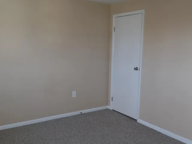 $1,400 | 836 North Rogers Avenue, Endicott, NY 13760